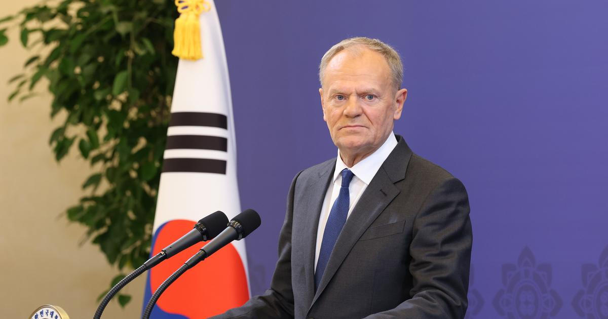 Tusk i polský prezident náhle zmizeli. Museli povinně na tajné vojenské cvičení