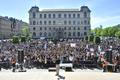 Protestní pochod studentů středních a vysokých škol k ministerstvu kultury na podporu veřejnoprávních médií, 22. dubna 2026, Praha.
