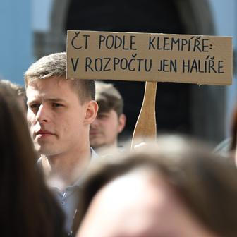 ČR-demonstrace-školy-média-střední-Olomouc-FASTPIX