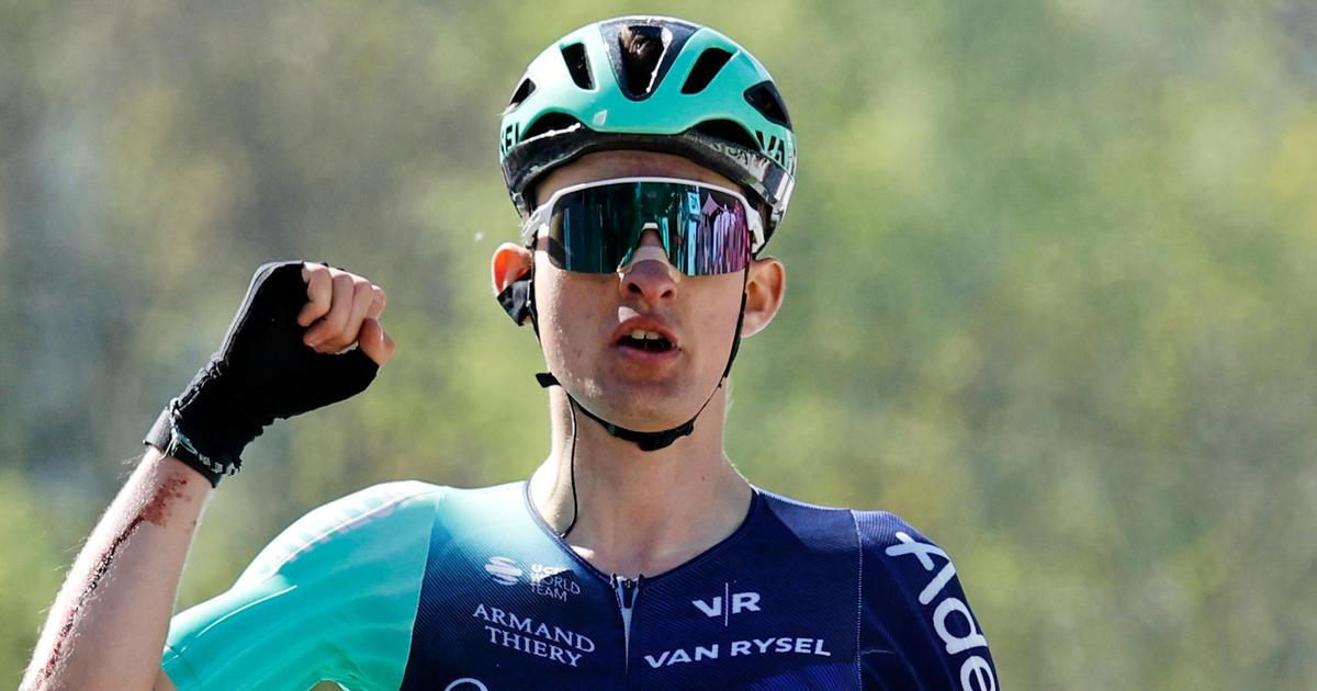 Senzace na slavném Valonském šípu. Brutální kopec do cíle zvládl nejlépe francouzský mladík