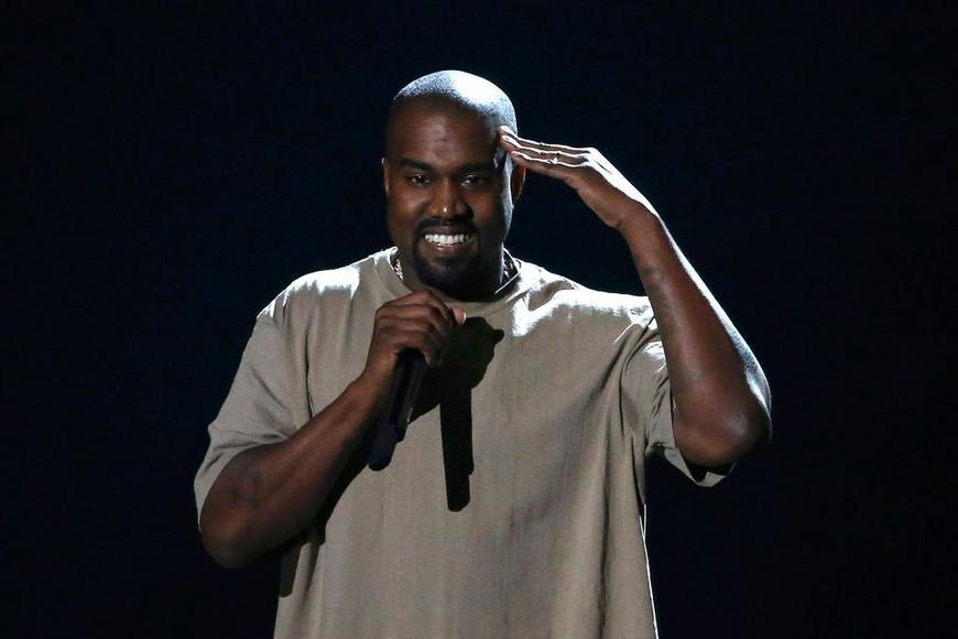 Kontroverzní rapper Ye vystoupí letos v létě na závodišti v pražské Chuchli