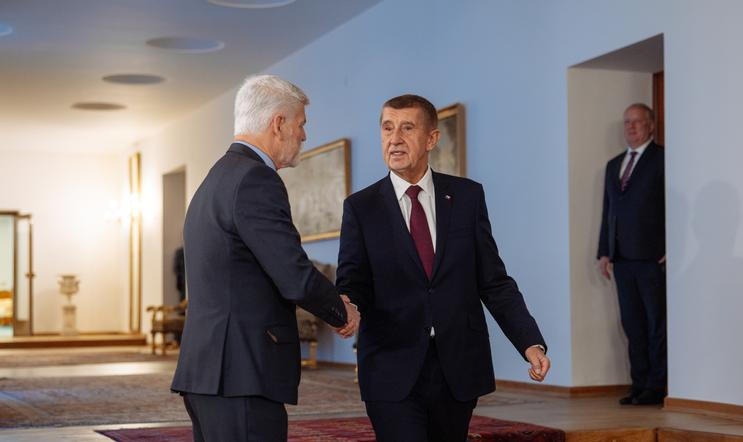 Prezident Petr Pavel se setkal s premiérem Andrejem Babišem