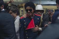 Jaafar Jackson a KeiLyn Durrel Jones ve filmu Michael.