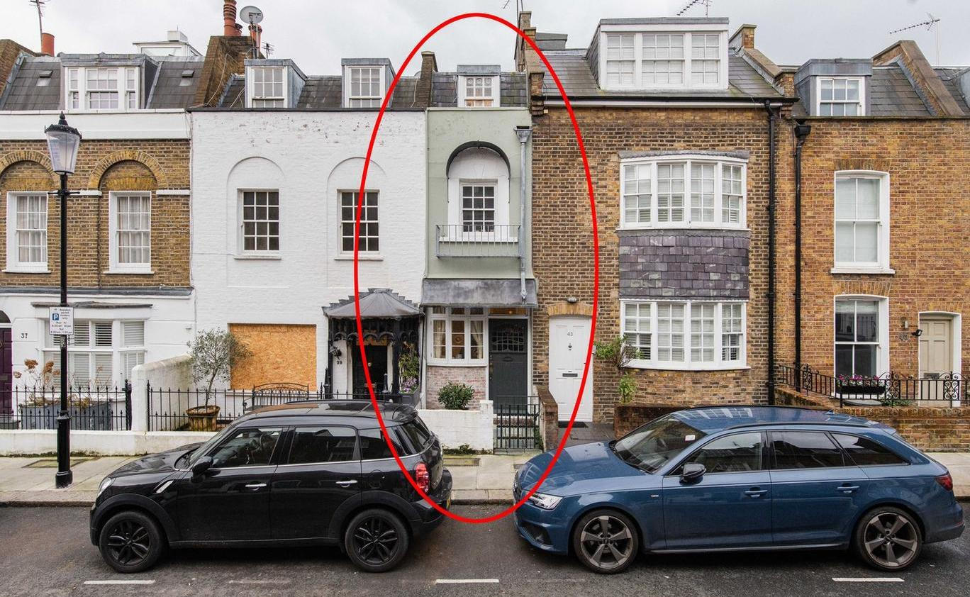 London’s second narrowest home at 7ft wide on market for whopping Ł1.2m despite tiny size