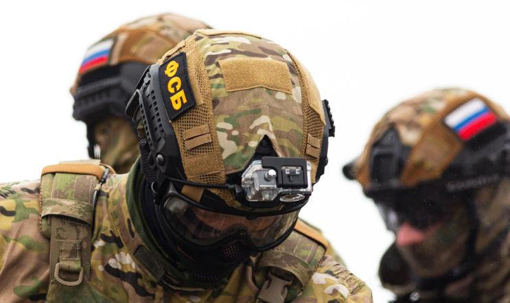 Rusko - 11. června 2023: Vojáci ruských útočných vojenských sil v bojové akci