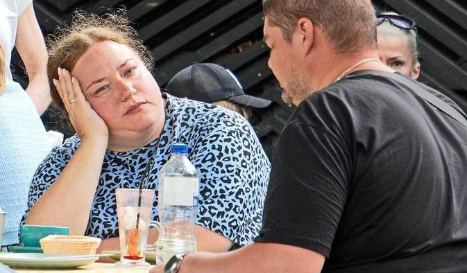 "Rusové pochopili, že země sklouzává do jakéhosi středověku, ale raději si sbalí kufry a prodají firmu, než aby riskovali život při protestech v ulicích," říká ruský ekonom a sociolog Vladislav Inozemcev. Ilustrační snímek je z Kaliningradu.