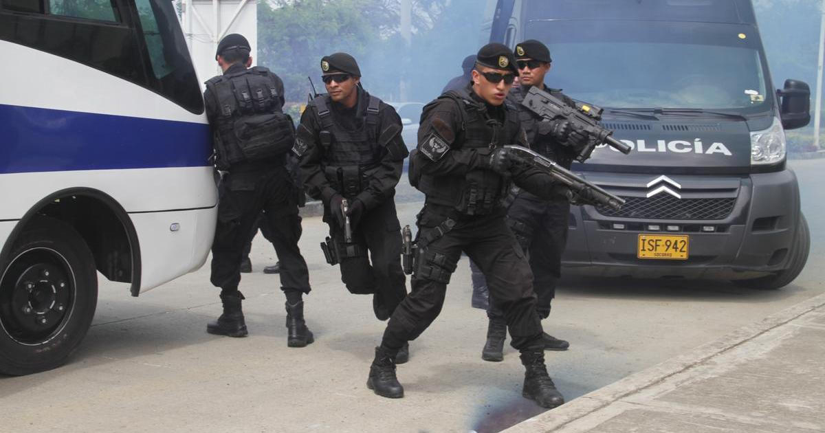 Sedm mrtvých. Kolumbií otřásl před prezidentskými volbami bombový útok