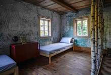 Cimra Bude se nachází v Horním Prysku a nabízí neotřelé ubytování.