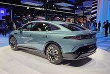 Jde o elektrický liftback ID. Unyx 07, který je sourozencem SUV ID. Unyx 06, jehož evropským příbuzným je Cupra Tavascan.