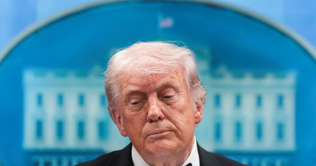 Ministerstvo spravedlnosti USA obvinilo exšéfa FBI kvůli údajné hrozbě Trumpovi