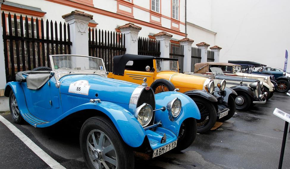 Český kabriolet a kupé v průběhu století