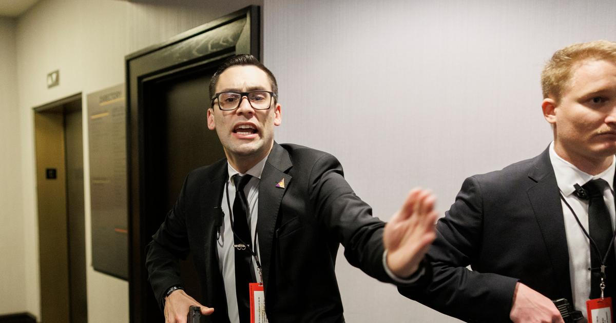 „Co sakra dělá tajná služba?“ Jak blízko se útočníkovi podařilo dostat k Trumpovi