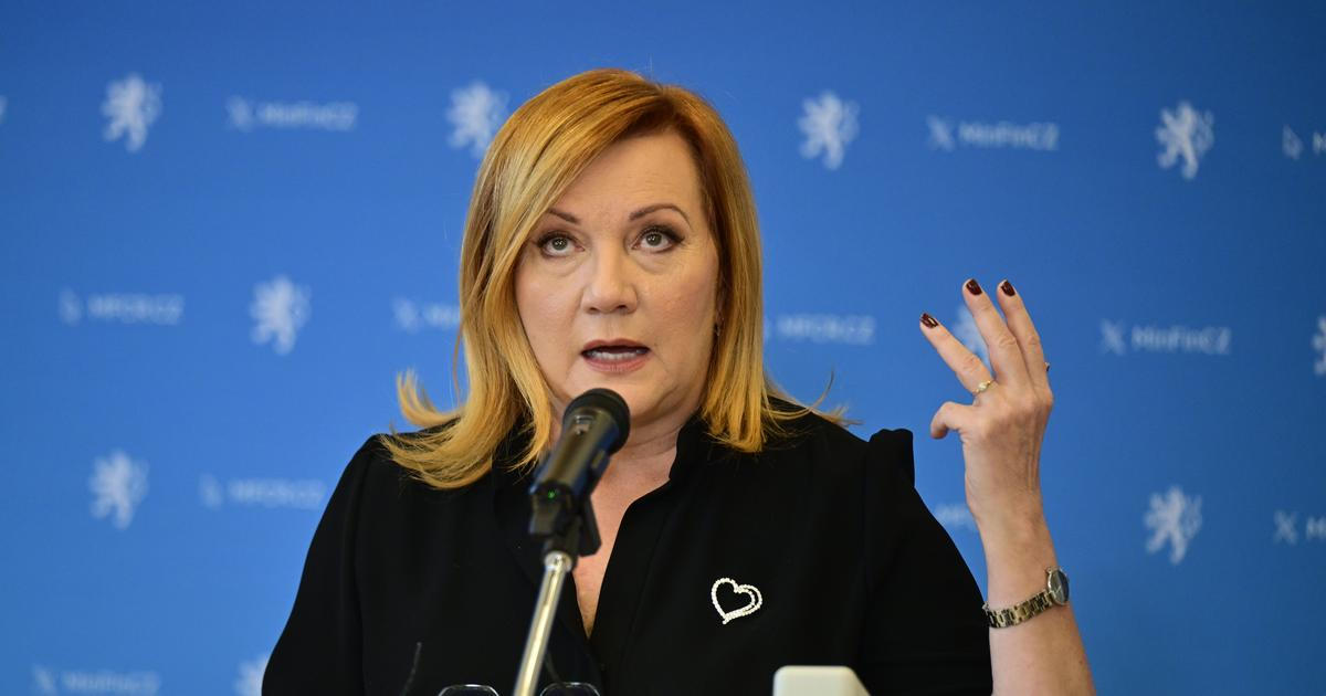 "Zaklekli jste na ně?" Schillerová mluvila o podpoře "přiškrcení" benzinek, je to jinak