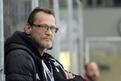 Miroslav Fryčer na střídačce Znojma