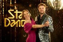 Hanka Dvorská a Michal Kurtiš jako účastníci 14. ročníku televizní taneční soutěže StarDance...když hvězdy tančí.