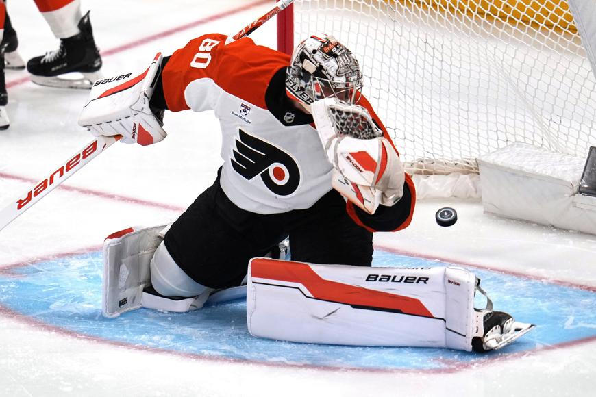 Gól, který obletěl zámoří. Vladař inkasoval bizarní způsobem, Pittsburgh díky němu žije