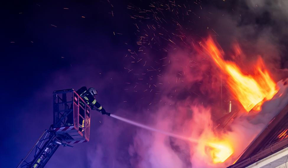 Požár lithiové baterie je náhlý, prudký a šíří se mimořádně rychle.