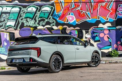 Kia uvádí na český trh nové kombi K4 Sportswagon.