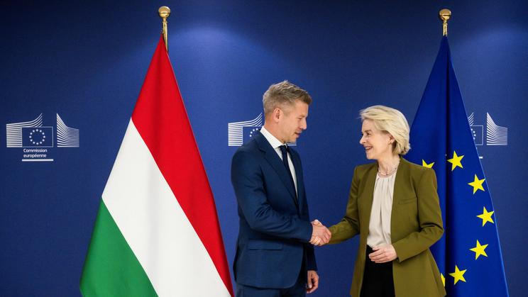 Pravděpodobný budoucí premiér Maďarska Péter Magyar s předsedkyní Evropské komise Ursulou von der Leyenovou.