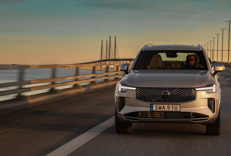 Volvo XC90