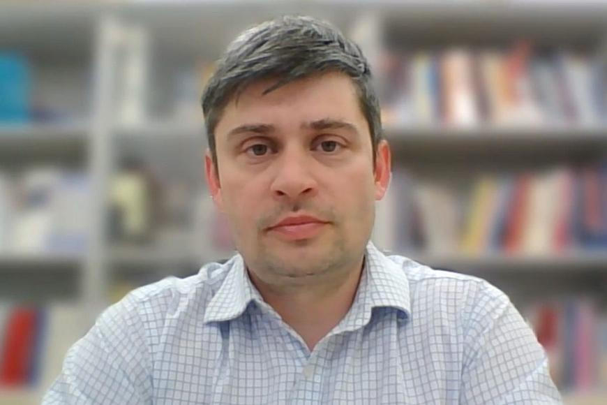 Bude-li vláda bránit prezidentovi v účasti na summitu NATO, poradce mu „silně doporučí“ kompetenční žalobu