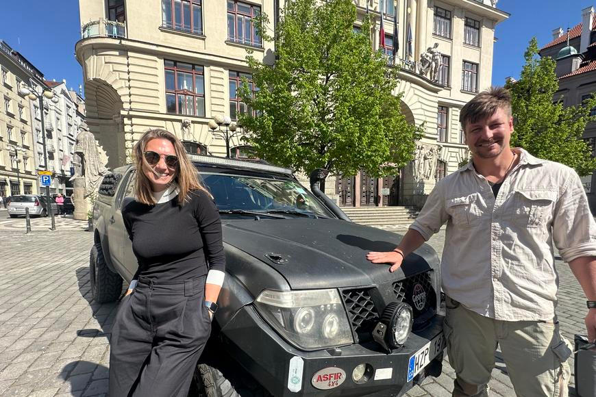 To už nikdo nedokáže, hecoval ho cestovatel Zikmund. Pět let proto putoval Afrikou, těšil se na pivo