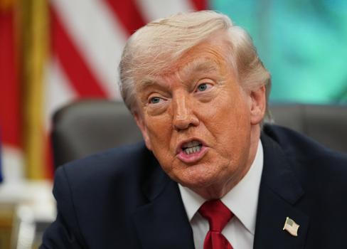 Trump NASA Artemis Moonshot