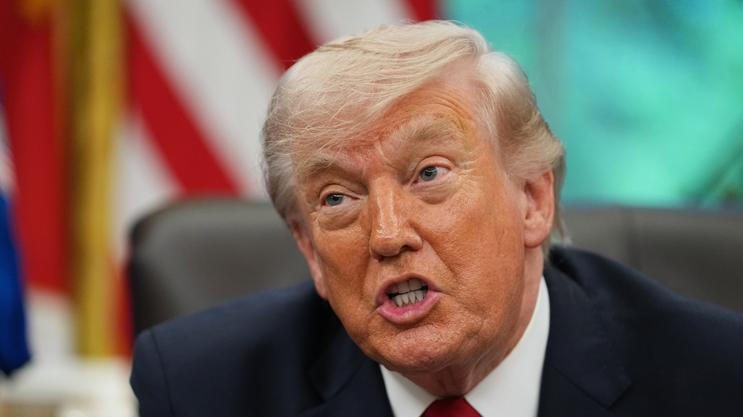 Trump NASA Artemis Moonshot