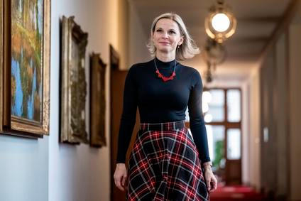 Zuzana Mrázová, ministryně pro místní rozvoj, politička