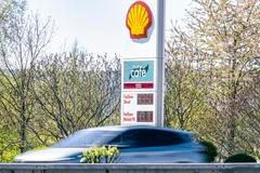 ČR-hospodářství-benzin-ceny-peníze-Liberecký-FASTPIX, Liberecký kraj