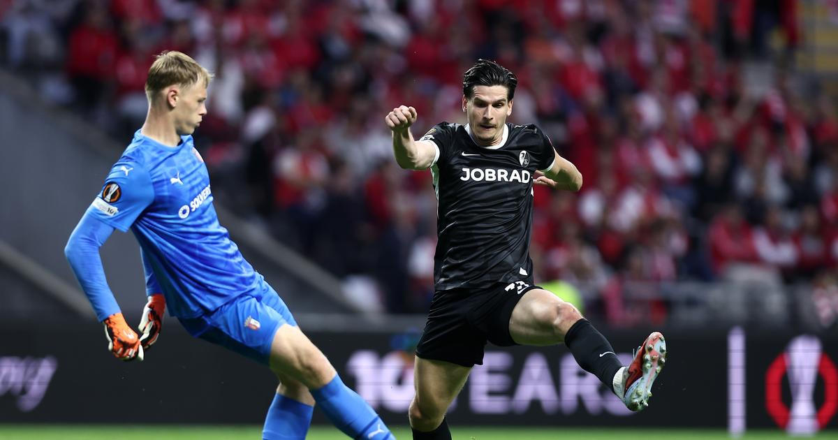 Jediný zbývající Čech nakročil do finále Evropské ligy. Anglický duel pro Nottingham