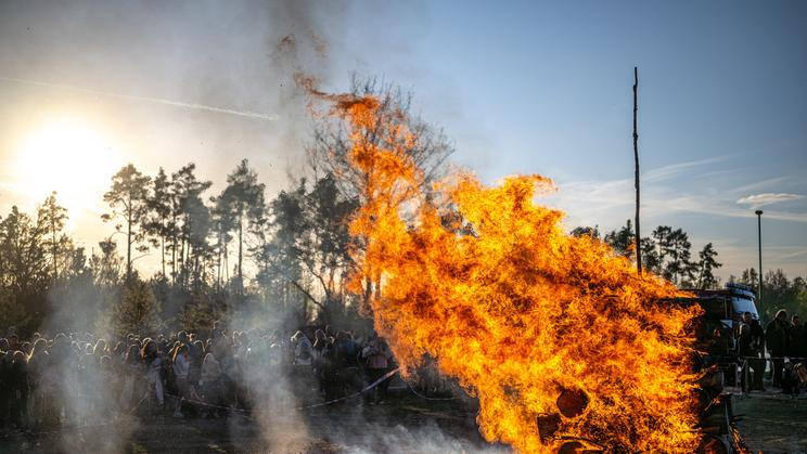 Letošní pálení čarodějnic na Stříbrném rybníku; 30. dubna 2026, Hradec Králové.