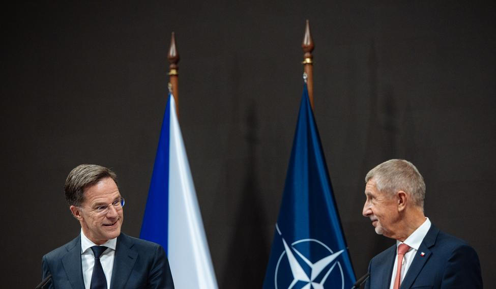 Premiér Andrej Babiš a generální tajemník NATO Mark Rutte