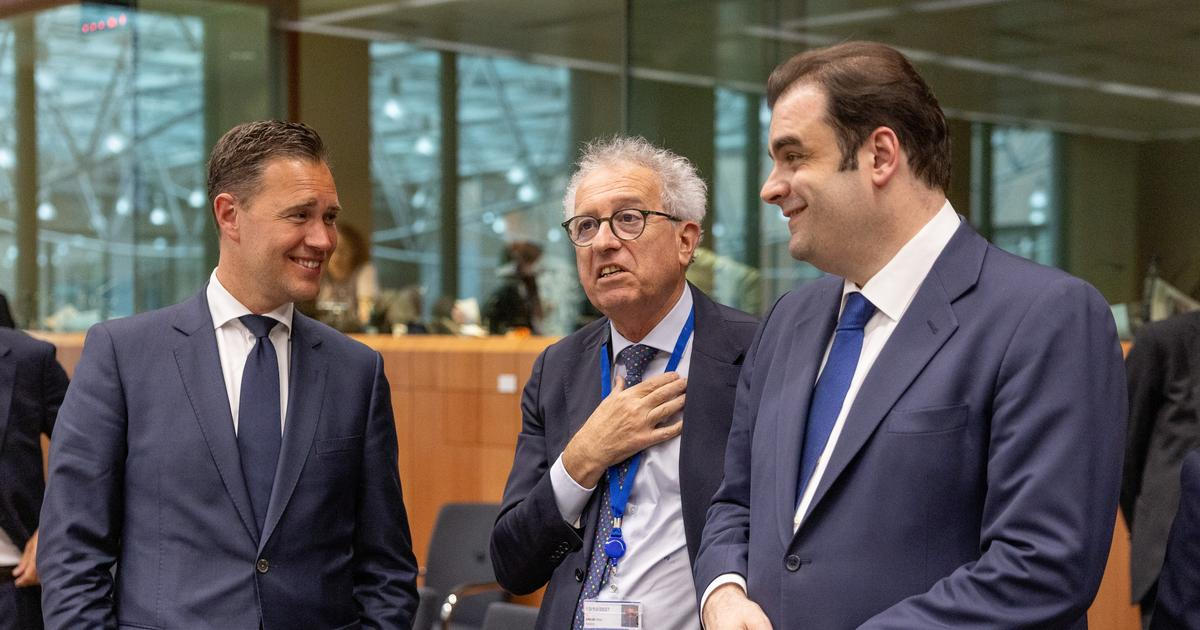 Evropská unie je připravena reagovat na Trumpova nová cla. Preferuje smírné řešení