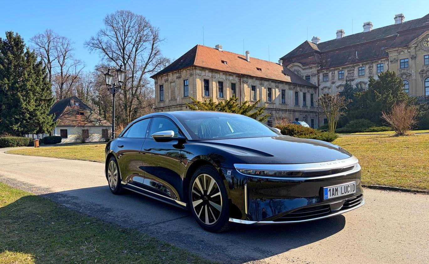 Lucid Air Grand Touring