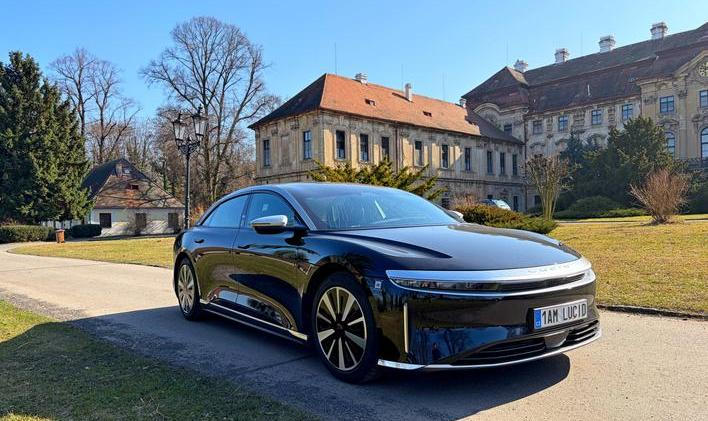 Lucid Air Grand Touring