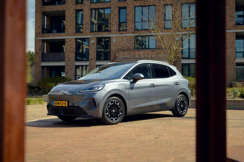 Tím prvním je MG4 EV Urban, který se prodává od 599 990 korun.