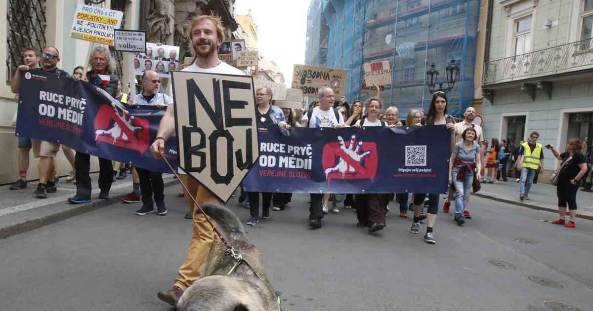 Krása. Zázrak... Ať si Babiš vyndá špunty z uší. Mluvili jsme s účastníky protivládní demonstrace