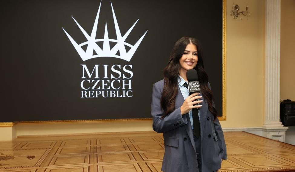 Miss, Dominique Alagia
