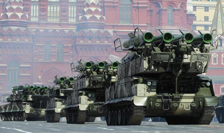 Ruské systémy protivzdušné obrany S-400 na Rudém náměstí.
