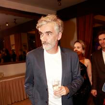 Premiéra série Monyová