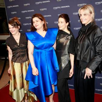 Premiéra série Monyová