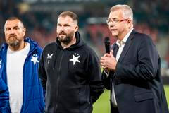 neuvedeno