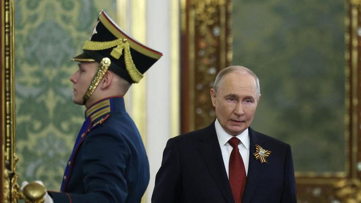 Russian President Vladimir Putin meets with Slovak Prime Minister Robert Fico in Moscow