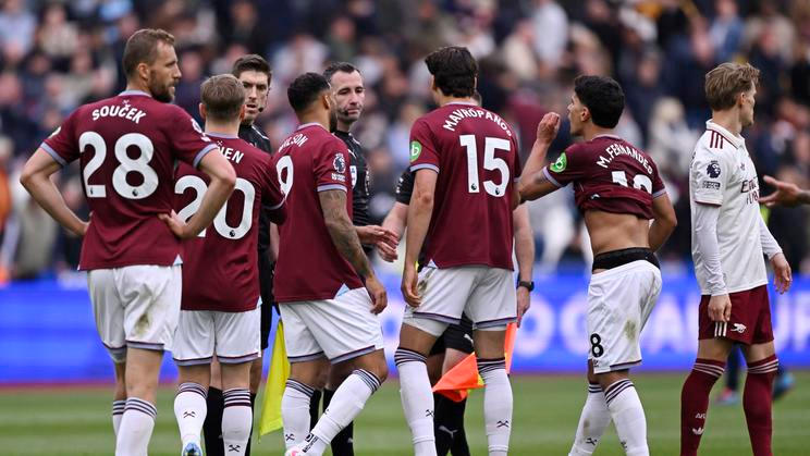Premier League - West Ham United v Arsenal