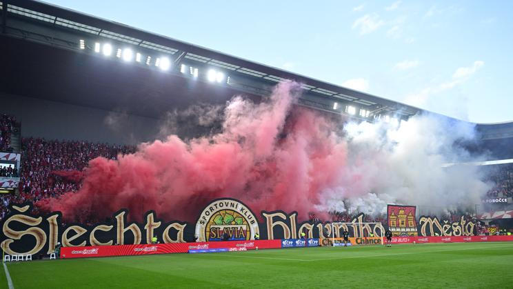 Sport-fotbal-první-nadstavba-2. kolo-Slavia-Sparta-FASTPIX, 1. liga