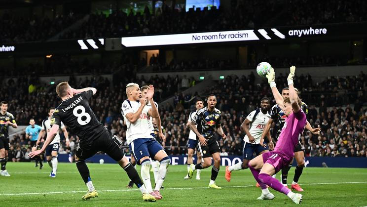Premier League - Tottenham Hotspur v Leeds United