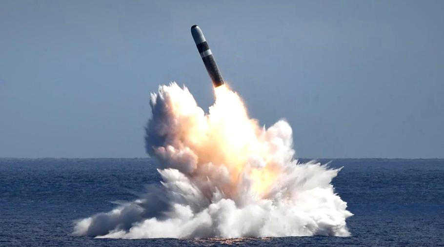 Balistická raketa Trident II D5 byla vypuštěna během testovacího letu z americké jaderné ponorky třídy Ohio.