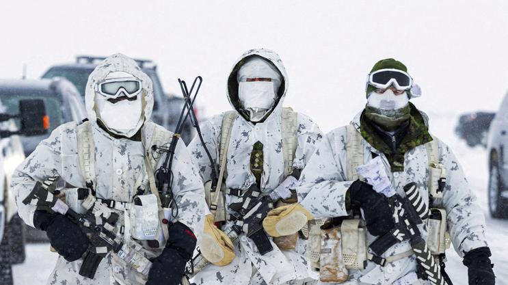 FILE PHOTO: Canadian troops conduct arctic operations