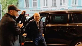 Russian President Vladimir Putin meets his former school teacher in Moscow